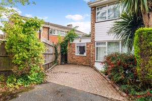 Photo 12- click for photo gallery